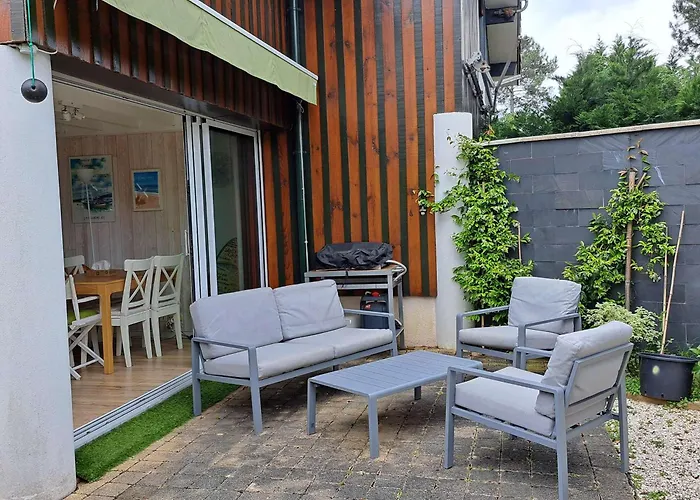 Maison De Avec Jacuzzi Proche Du De - Fr-1-831-12 Βίλα *