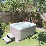 Maison De Avec Jacuzzi Proche Du De - Fr-1-831-12 ヴィラ *