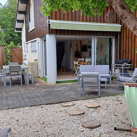 Maison De Avec Jacuzzi Proche Du De - Fr-1-831-12 *